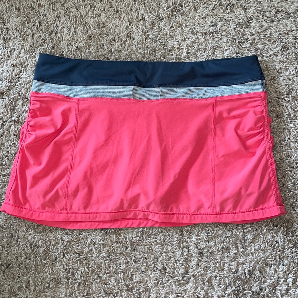 Hot Pink Lululemon Tennis Skirt w/ grey band